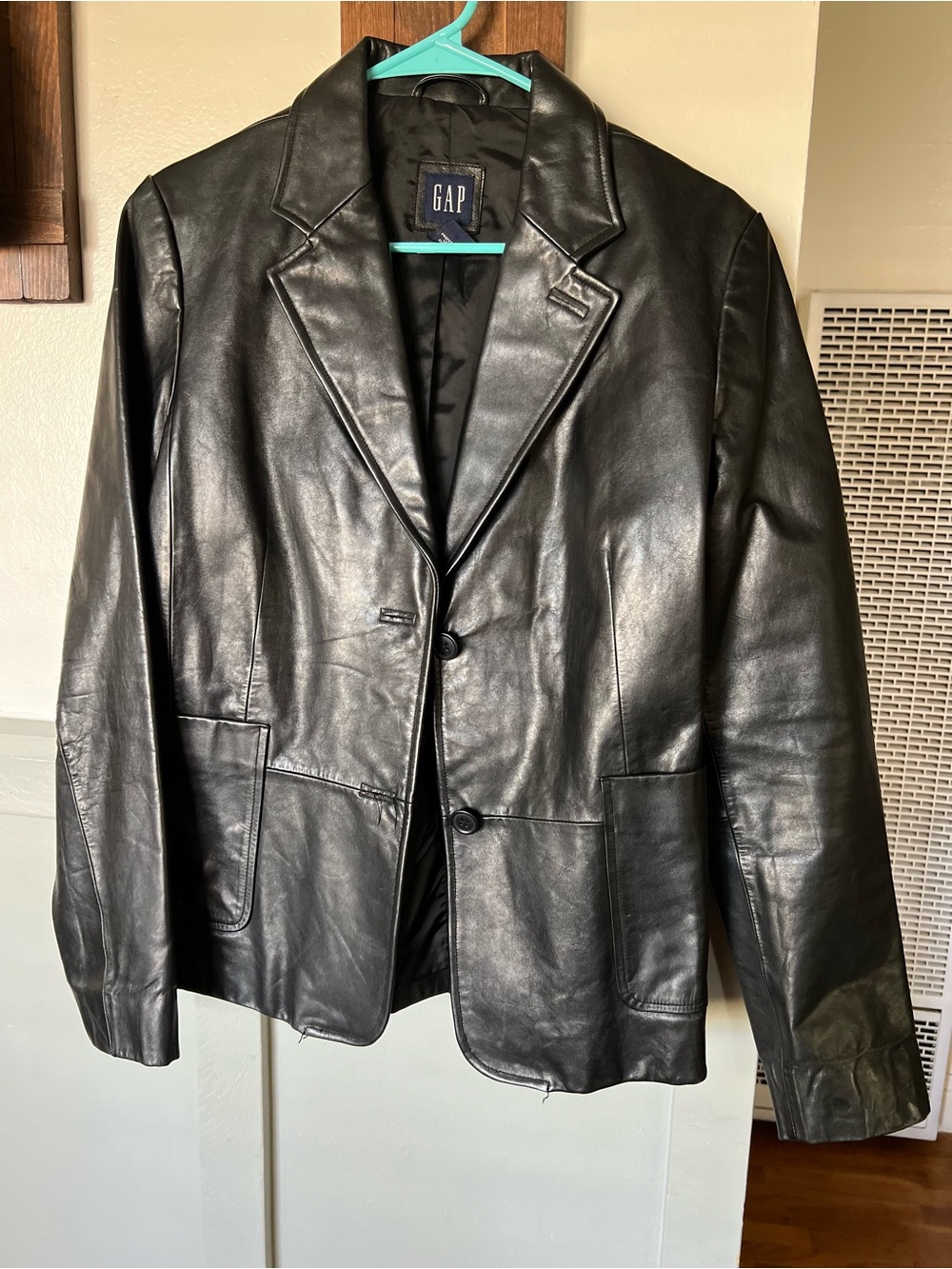 Vintage Gap Women's Black Genuine Leather 2-Button Blazer Jacket - Size 10